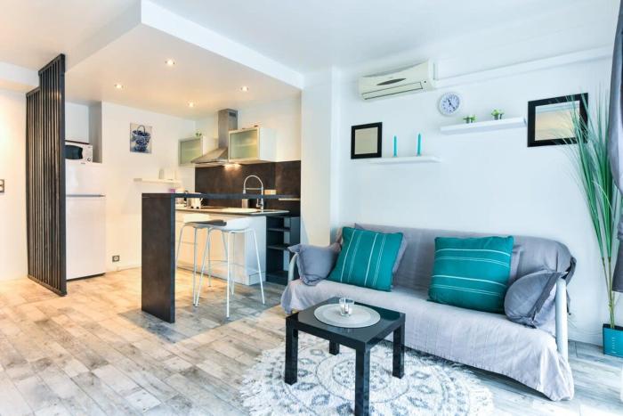 LE ROYAL Studio adorable avec terrasse, parfait pour les couples et à deux pas de la Croisette