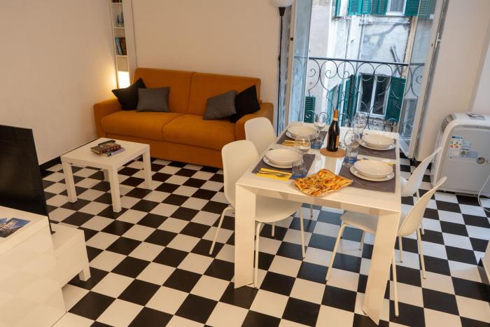 Genoa Holiday - Pieno Centro a 2 passi dallAcquario