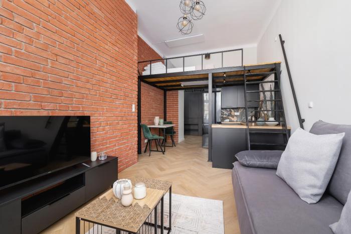 Studio apartment - Berka Joselewicza 5 street