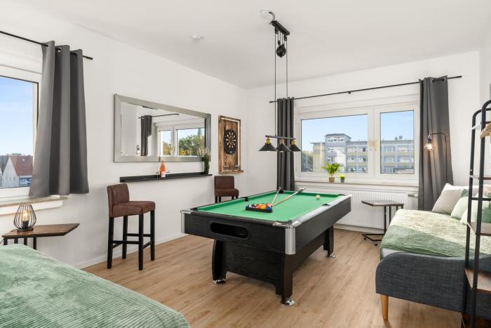 HOMELY-Apartment ManhattanART, Zentral, Parkplatz, Billard,PS4, Dart, Balkon