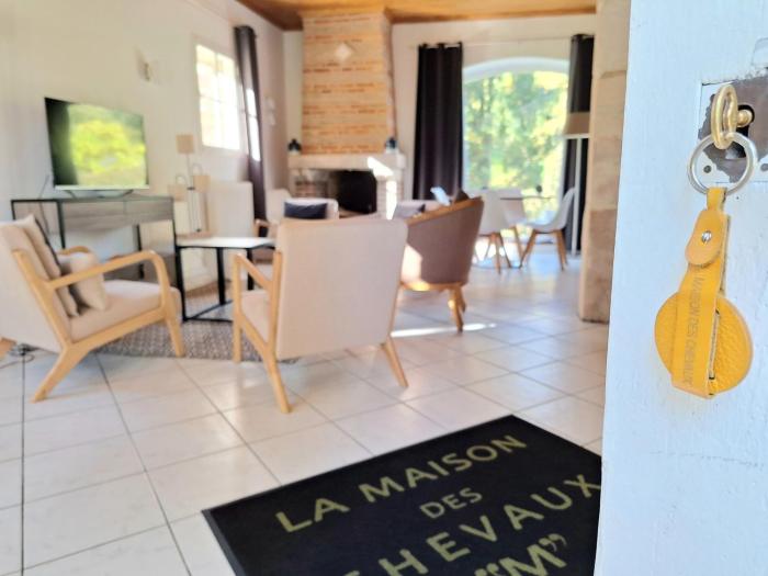 LA MAISON DES CHEVAUX