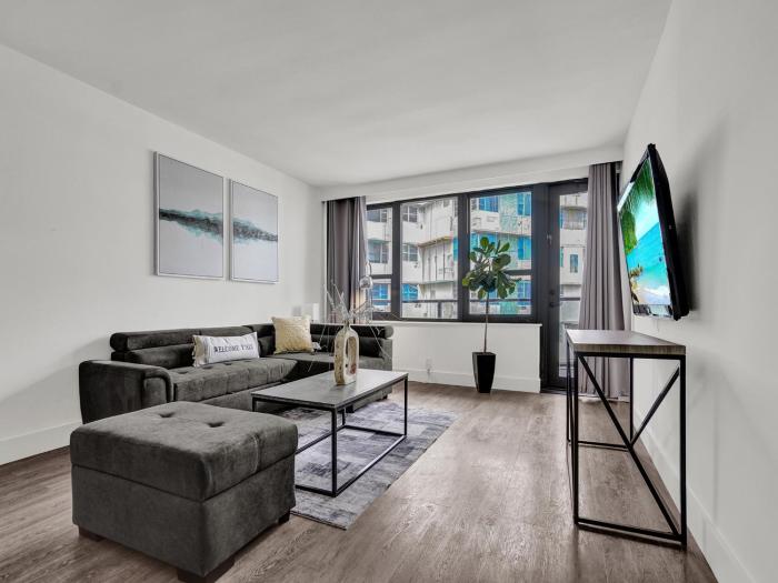 Gorgeous Miami Beach Condo 1614