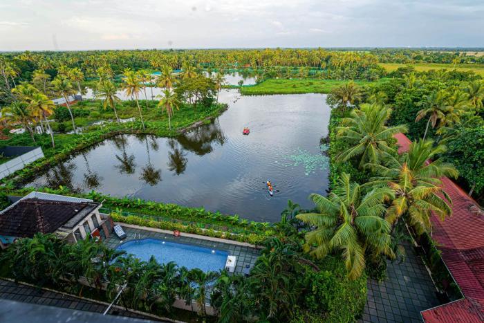 Kumarakom Park Resort