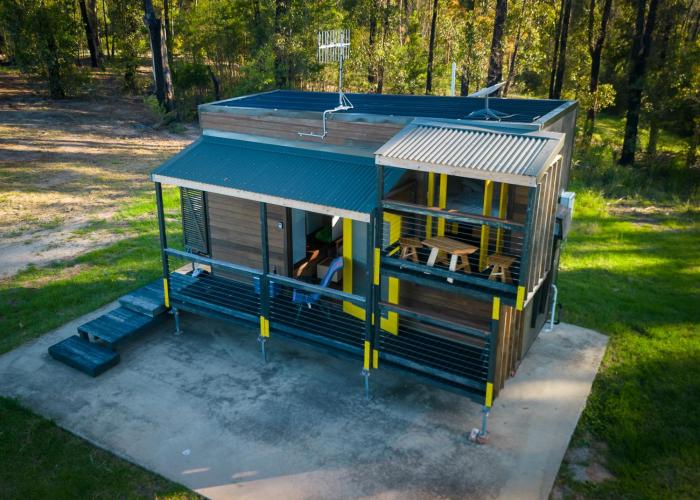 Ocean Breeze Tiny House - Ocean and Lake View
