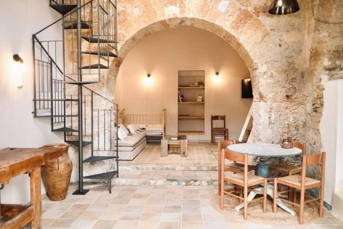 Duplex Townhouse with Gigantic Terrace