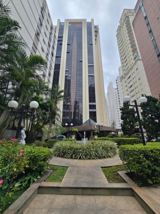 "Sanches Coo - Jardins" Flat com hidro, academia e piscina