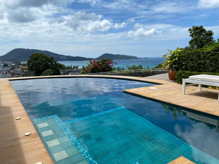 Andaman Hill Pool Seaview