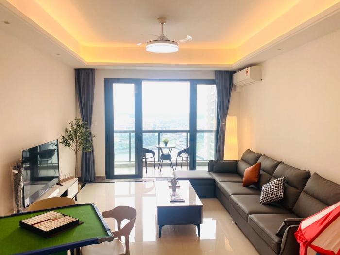 R&F Seine Region Family Suite Seaview 4BR 10-15pax Near R&F Mall CIQ