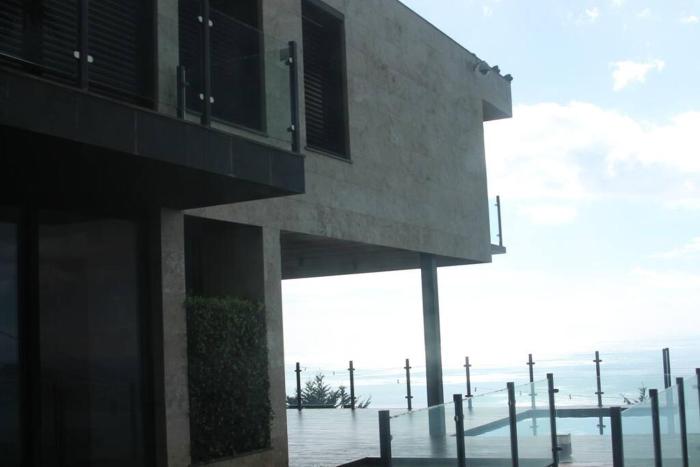 Super luxury villa Views and panoramic lift