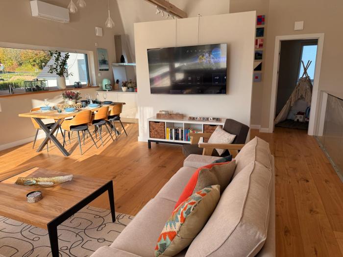 Elegantes Ferienhaus Seeidylle mit Blick auf Möhnesee