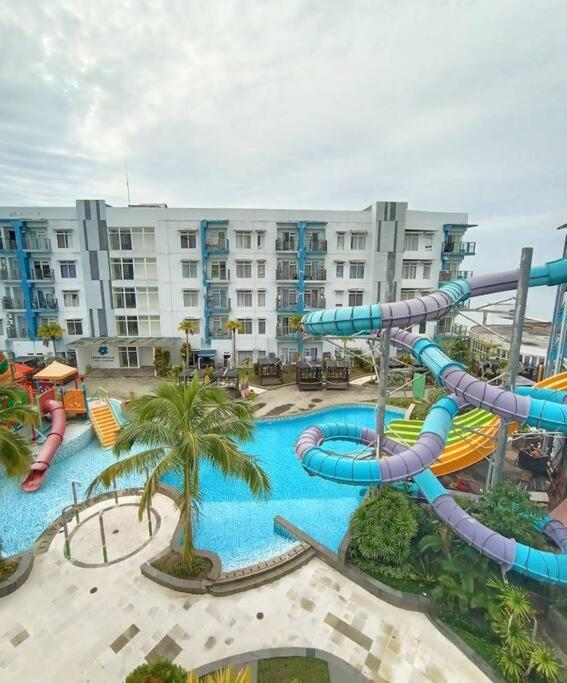 Ruby Tower Apartment 2BR