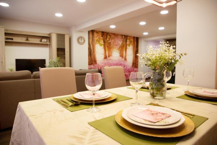 LUXURY New Apartment CITY CENTRE & BEACH, Alicante