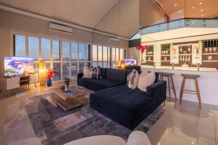 Penthouse with a view to die for!