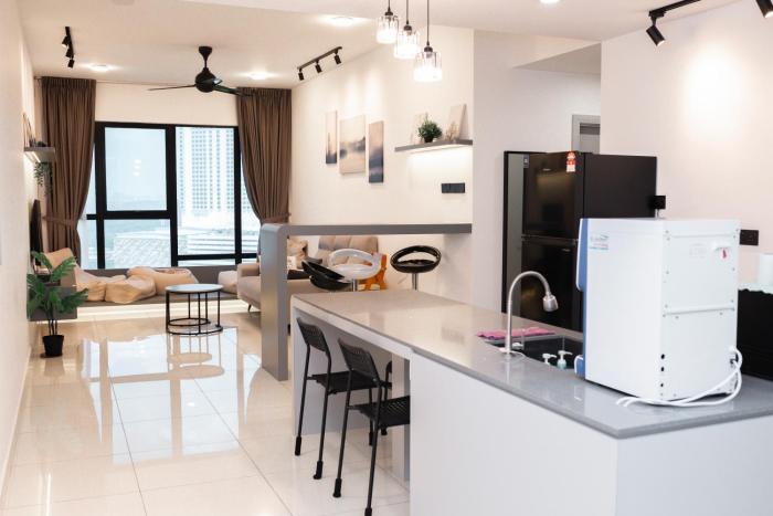 Midvalley Southkey Mosaic Greyline Residence JB CIQ 2BR 8pax