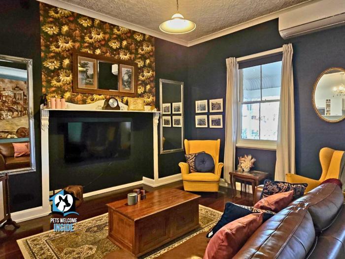 3 BR Little Addis Cottage in Historic Kalgoorlie