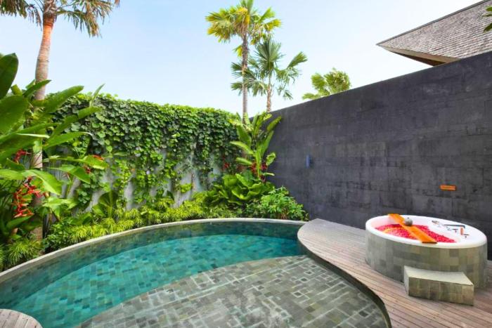 Wirasana 1 BR Private Pool Smart Villa With Jacuzzi ZN262