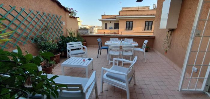 Attico a Gianicolense