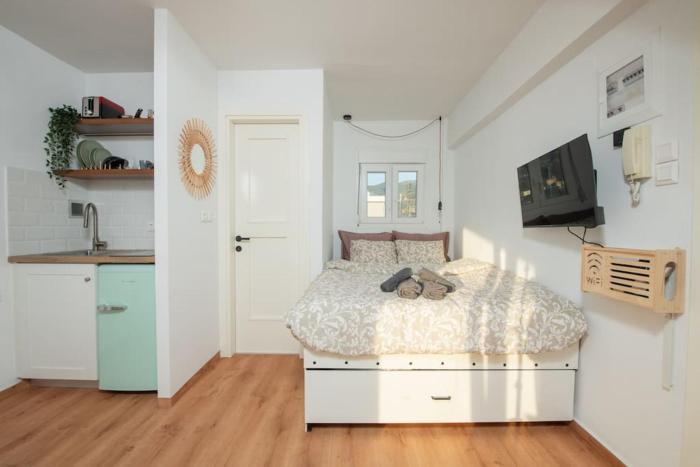 Mini Rooftop Apartment, in the heart of Volos