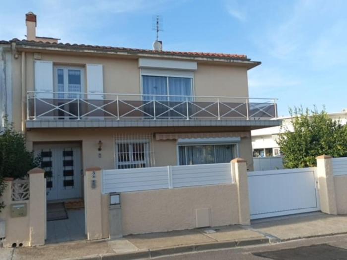 Appartement- étage villa - Villeneuve de la Raho