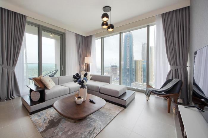 Downtown Luxury - Stunning 2BHK with Sea view in Forte towers, Downtown