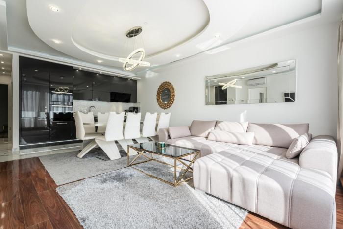 Kiraly 44 Luxury Apartment with free parking