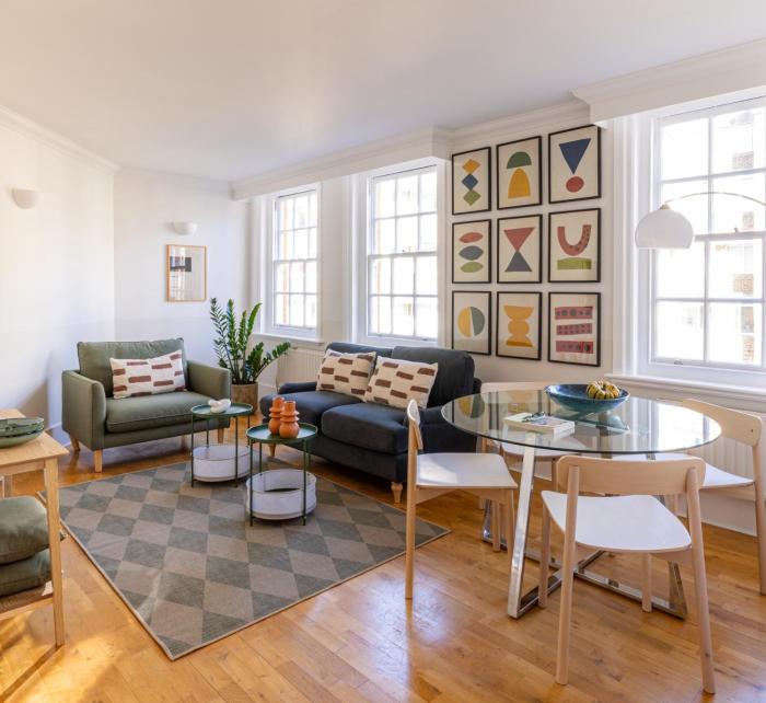 The Regency by Nestor