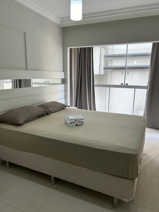 Apto vista mar, frente ao Shopping Atlântico