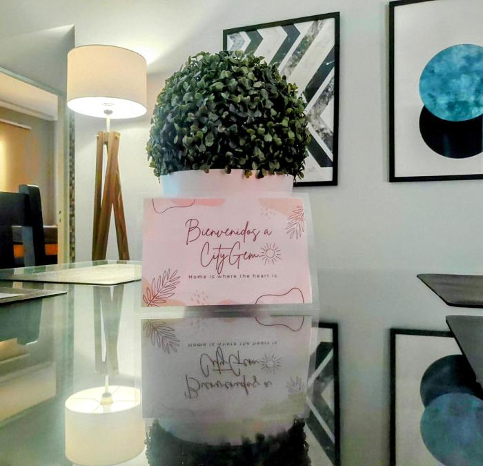 CityGem -Mendoza Centro- capacidad de 1 a 5 huéspedes - recibimos tarjetas