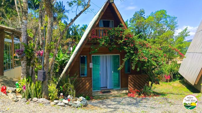 Chalé com Piscina e Natureza Primavera Rosa