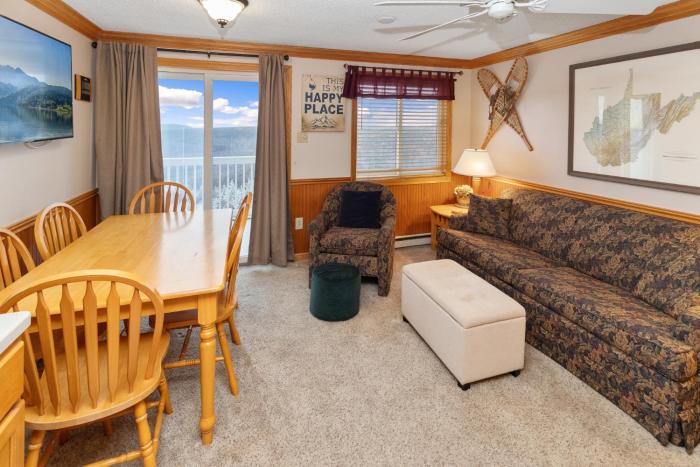 ML390 Cozy Top Floor Less Noise Mountain View WiFi