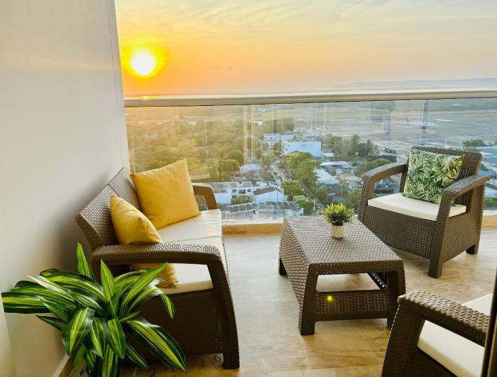 Suite moderna piso 15 amanecer espectacular CB1535