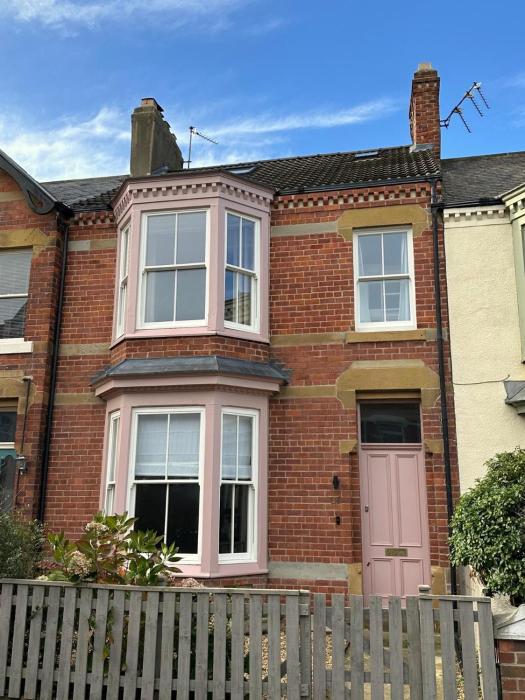Victorian Beach House in Saltburn By The Sea