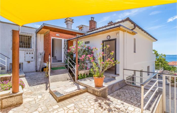 Pet Friendly Apartment In Crikvenica