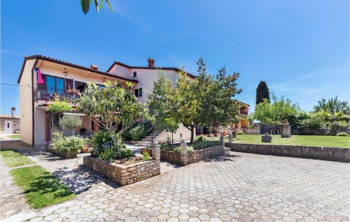 One-Bedroom Apartment In Gajana