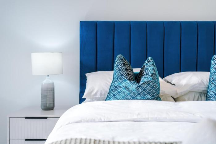 Stylish 1-Bedroom Getaway in Sale