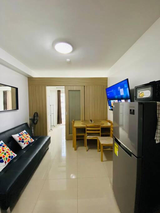 SMDC Good Stays Shore 1 Unit 1106 Tower D1