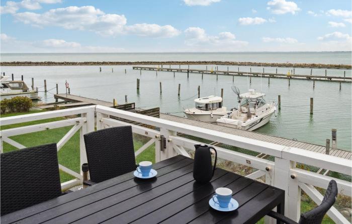 Lovely Apartment In Borre With Wifi