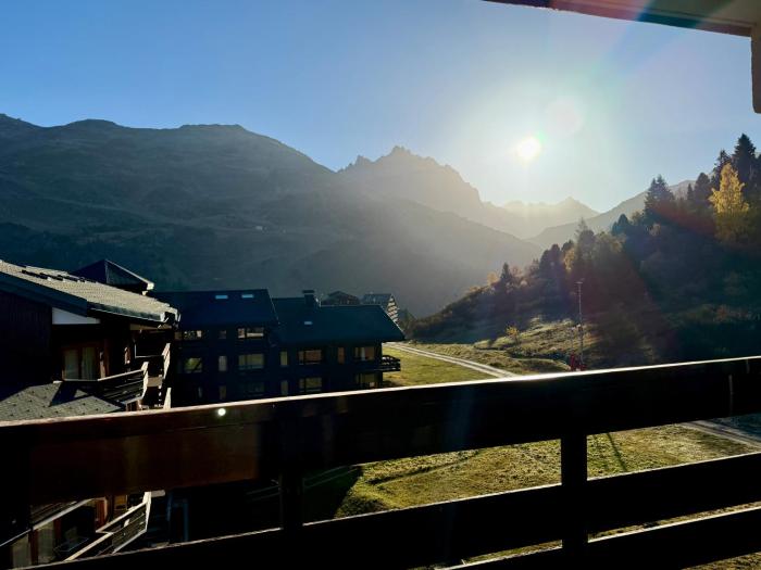 Méribel Mottaret F2 - 2 pièces - Pied des pistes avec vue - Parking