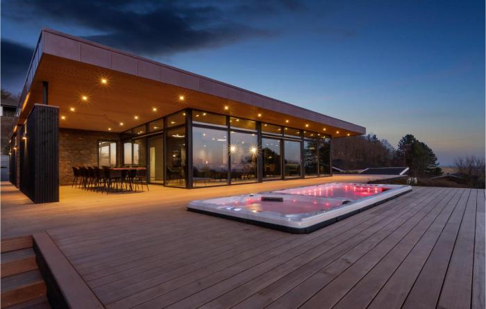 Awesome Home In Knebel With Sauna