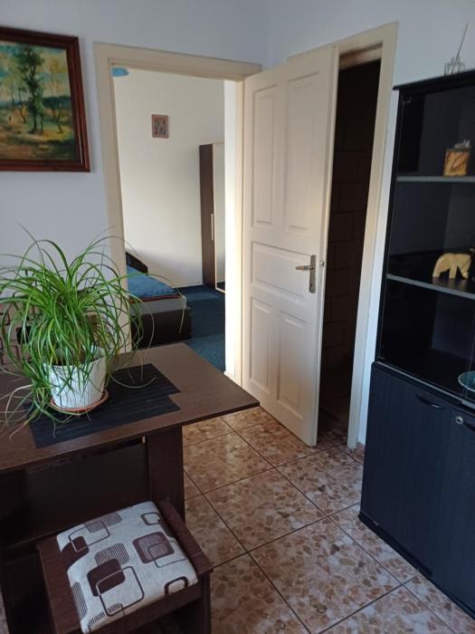 garsoniera cu bucătărie, Iulius Mall