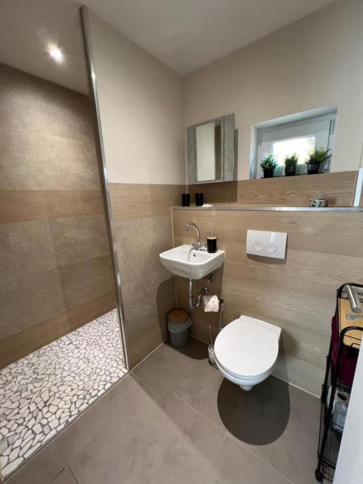 NEU! Ferienwohnung Havel-Biene