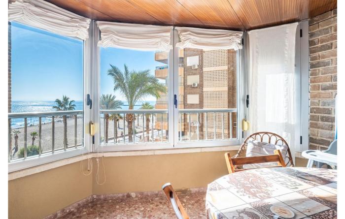 Beautiful Apartment In El Campello