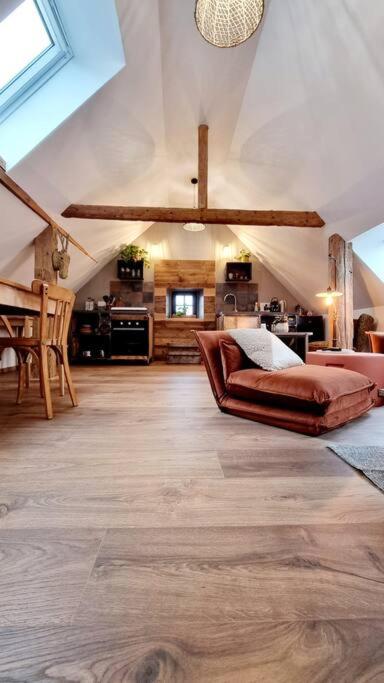 Loft de charme pour amoureux et hammam!