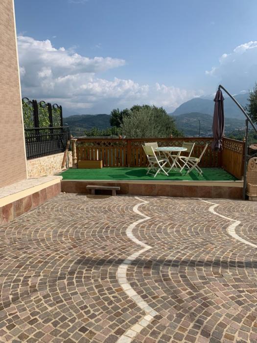 villetta in collina Via Galieri, 36