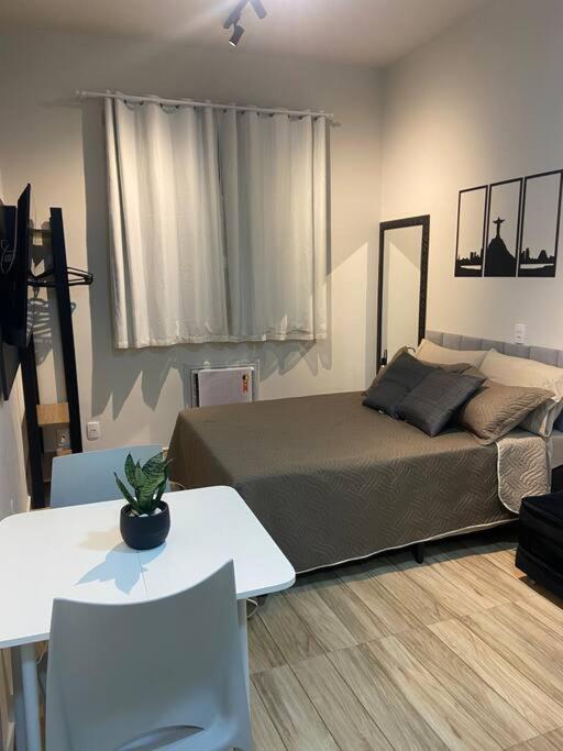 Estúdio com vista pro Cristo