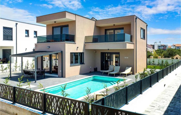 Amazing Home In Vodice