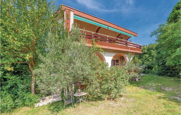 Stunning Apartment In Crikvenica