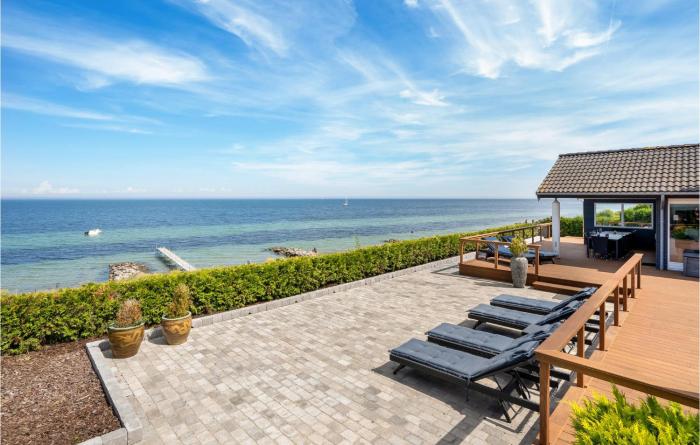 Holiday Home Strøby With A Fireplace 04