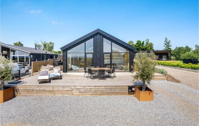 4 Bedroom Cozy Home In Haderslev