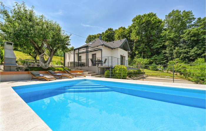 3 Bedroom Beautiful Home In Beretinec